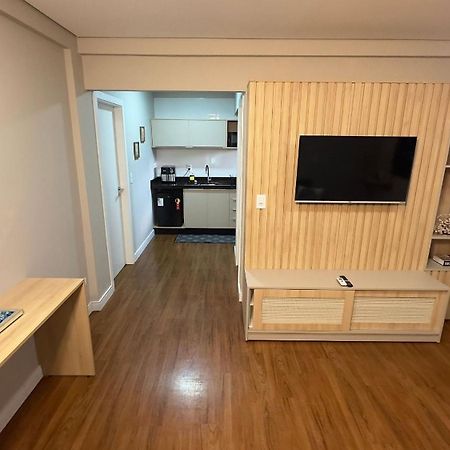 Apartamentos Studio No Centro De ฟอสดูอีกวาซู ภายนอก รูปภาพ