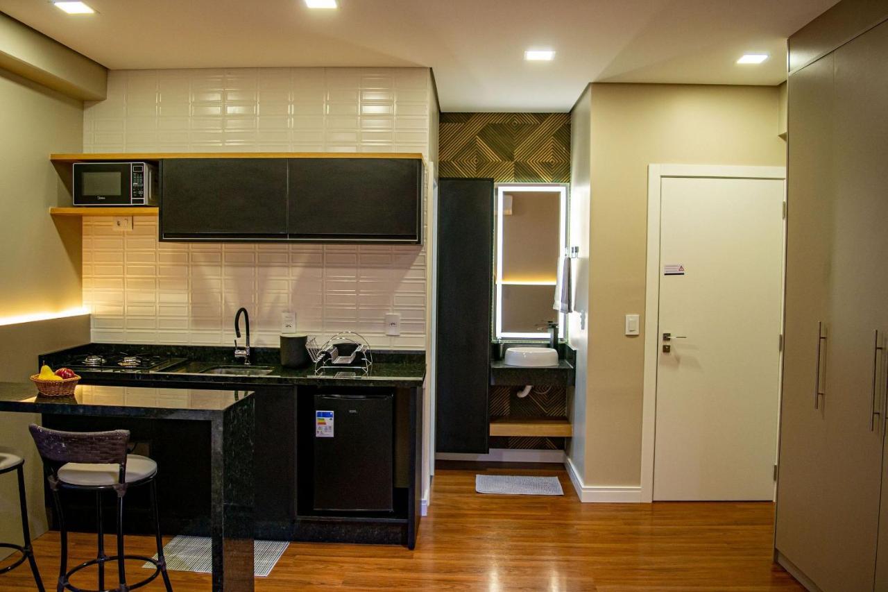 Apartamentos Studio No Centro De ฟอสดูอีกวาซู ภายนอก รูปภาพ