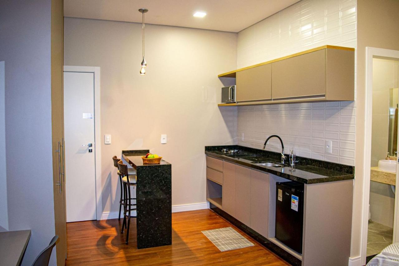 Apartamentos Studio No Centro De ฟอสดูอีกวาซู ภายนอก รูปภาพ