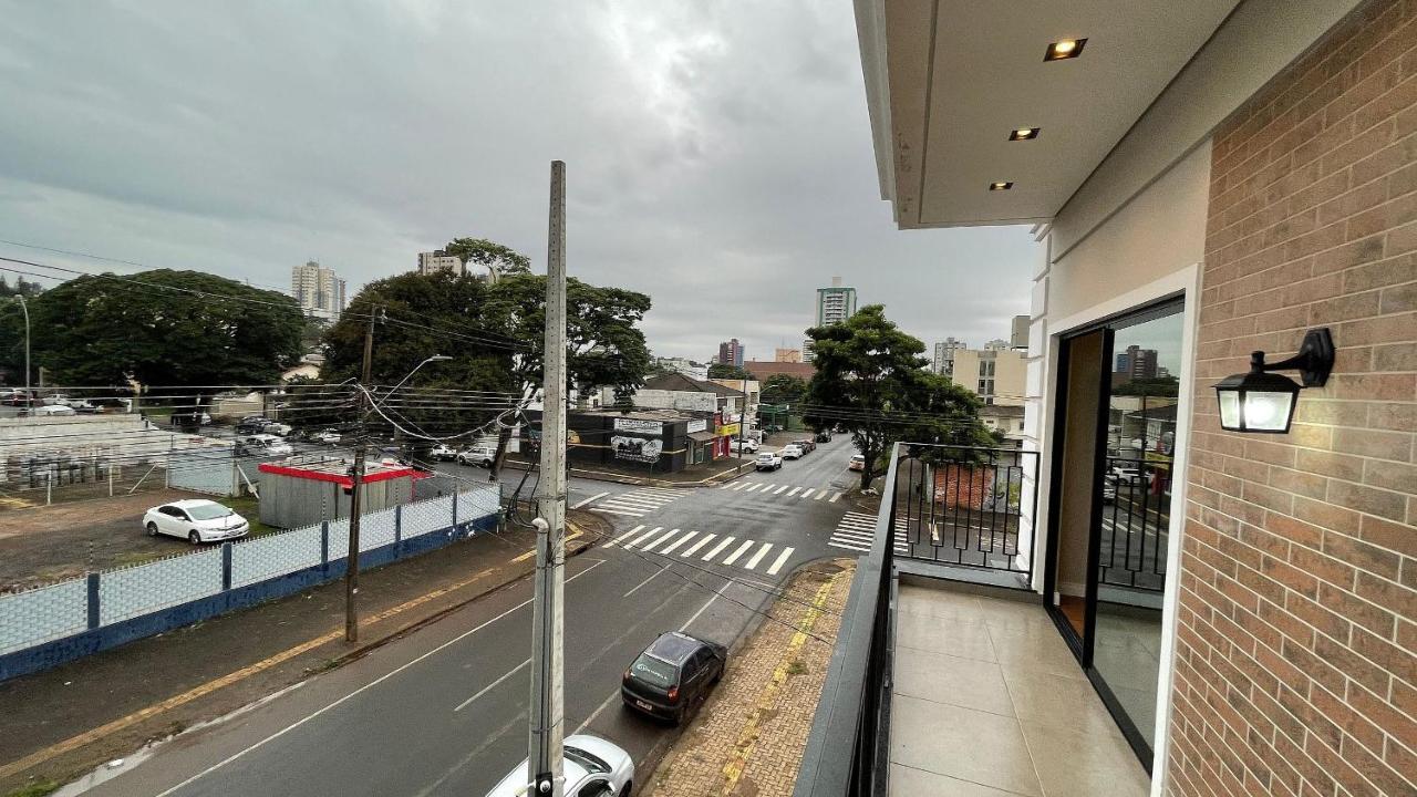 Apartamentos Studio No Centro De ฟอสดูอีกวาซู ภายนอก รูปภาพ