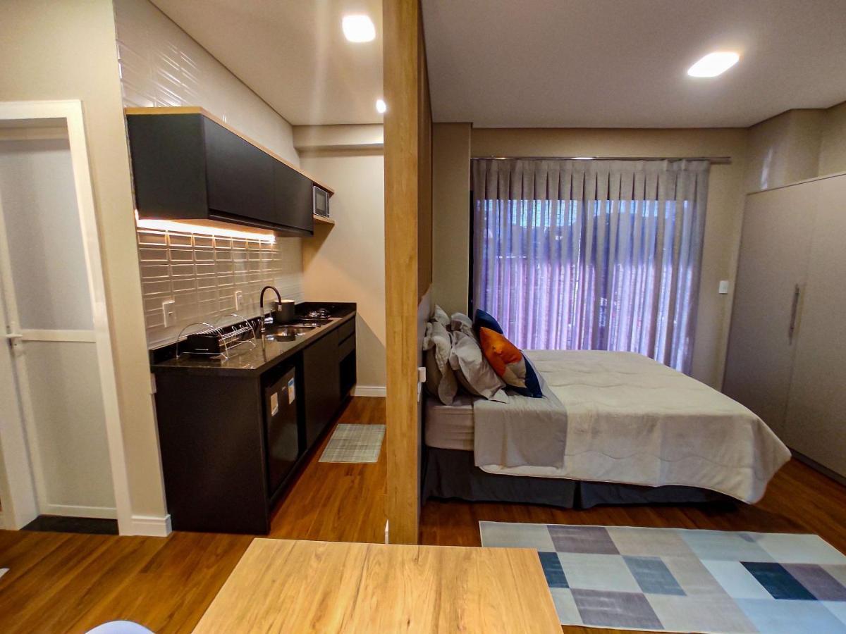Apartamentos Studio No Centro De ฟอสดูอีกวาซู ภายนอก รูปภาพ