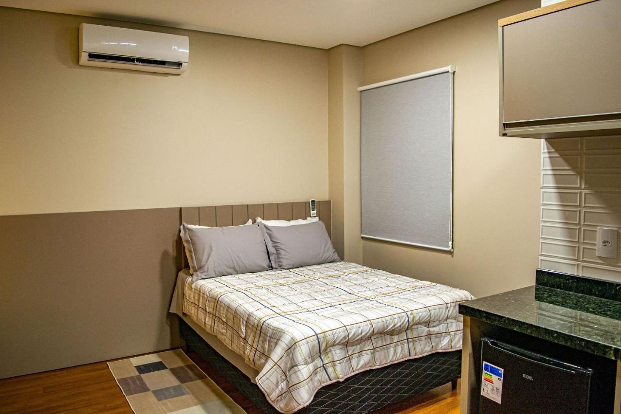 Apartamentos Studio No Centro De ฟอสดูอีกวาซู ภายนอก รูปภาพ